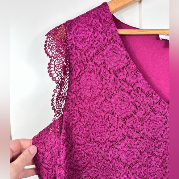 Additional Elle lace sleeveless blouse, 3X, magenta, vneck, peplum, lined, Party - Picture 5 of 12